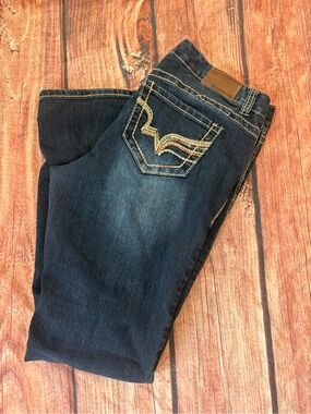 Maurices Women's Blue Denim Jeans Size 14 Regular Embroidered 5-Pocket